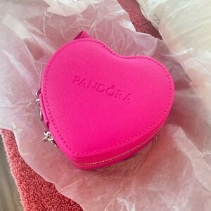 ❤️ Brand New Pandora Pink Heart Shaped Jewelry Box